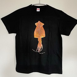 スルメイカ Tシャツ ブラック　（Mサイズ） 1枚目の画像