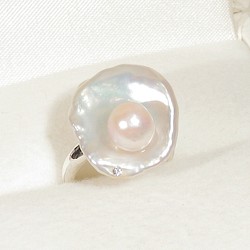 専用です。アコヤ真珠と本真珠（淡水パール、バロック）、SV925の指輪（23.5号　ナチュラルカラー） 1枚目の画像