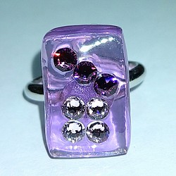 《一点物》麻雀牌　指輪　クリアパープル　スワロフスキー　紫　透明　リング　11号　麻雀牌アクセサリー　パープル 1枚目の画像