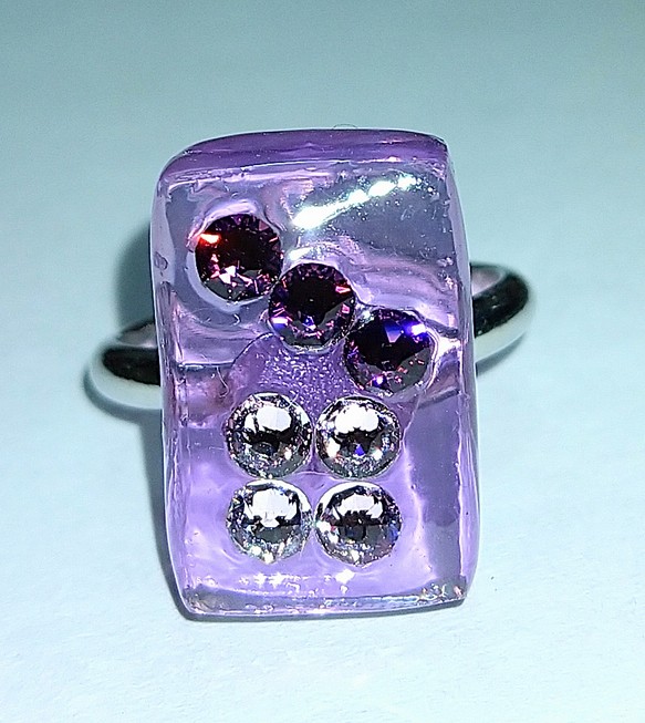 《一点物》麻雀牌　指輪　クリアパープル　スワロフスキー　紫　透明　リング　11号　麻雀牌アクセサリー　パープル 1枚目の画像