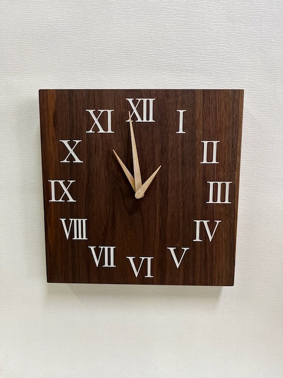 木の時計＜ウォールナット＞・掛け時計wnc-1127　木製時計 1枚目の画像