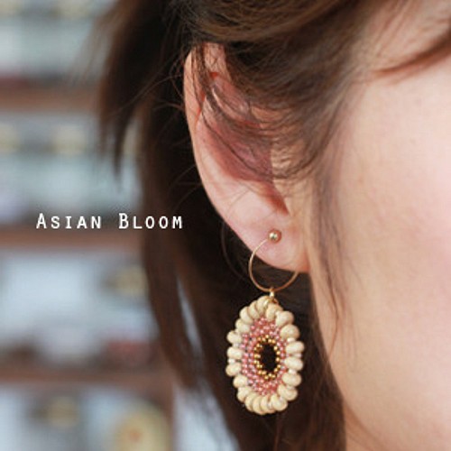 3色から選べるサークルイヤリング（ピアス） ピアス Asian Bloom 通販 