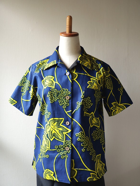 アロハシャツ　アフリカ布 開襟 半袖 レディース LA1 1枚目の画像