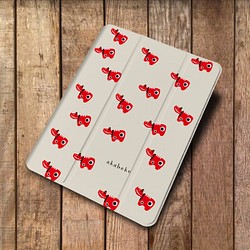 iPadケース 【赤べこ いっぱい】柄手帳型ケース ※2タイプから選べます 3枚目の画像
