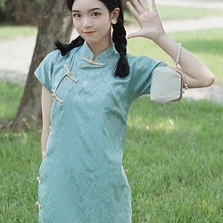 藍綠色 2色 側邊開衩盤扣復古旗袍 新中式中秋春節改良連身裙洋裝 第1張的照片
