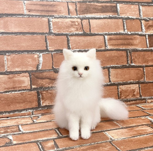 優しい白猫さん - 羊毛フェルト