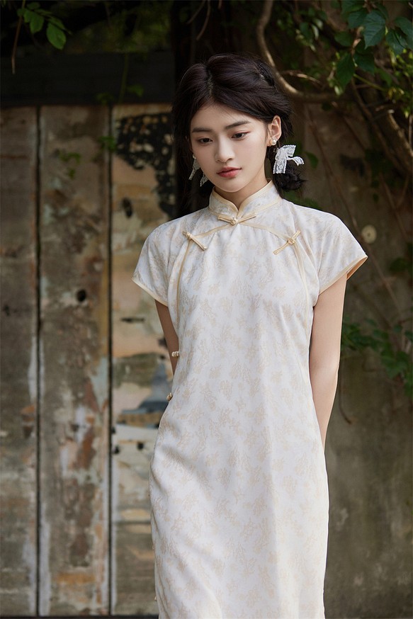 米白色 溫婉園襟古法雪紡少女旗袍 新中式中秋春節改良連身裙洋裝 第1張的照片