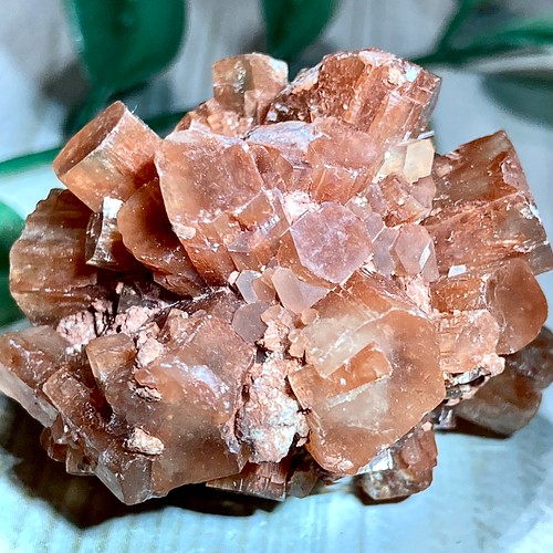 チャルコパイライト結晶美 特大 霰石 レッド アラゴナイト 結晶が連なった標本です 芸術品