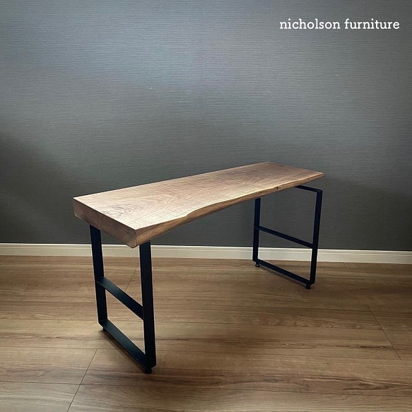 ブラックウォールナット　一枚板　テーブル　サイドテーブルあっきーお工房のテーブル