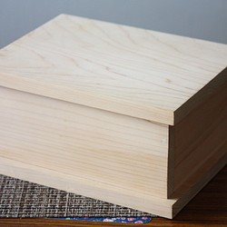 【国産天然木】職人手作り 木箱【無垢・端材】 1枚目の画像
