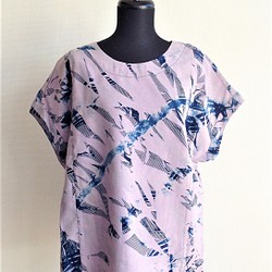 伝統織物のトップブランド塩沢紬（色無地）に本藍染めを施した洋服オリジナルブランド『ツムギンブルー』（ベストＢ） 1枚目の画像