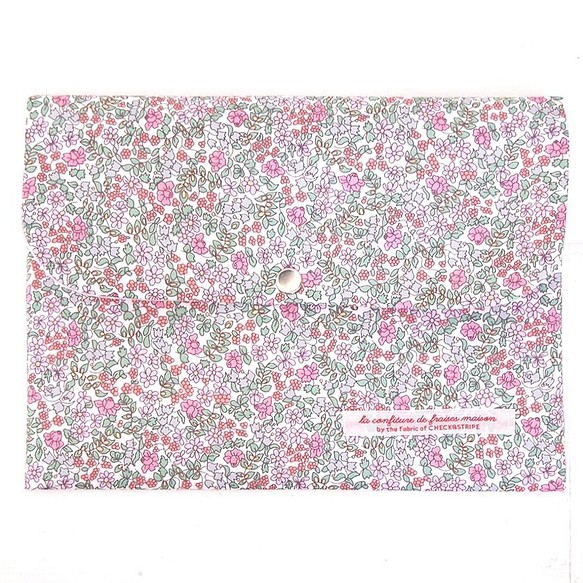 リバティ 母子手帳ケース エミリアスフラワーズ/ピンク B6サイズ マルチケース 1枚目の画像