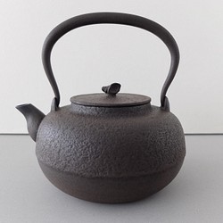 [新品] 鐵水壺 Kodai 扁平圓形 1.5L 第1張的照片