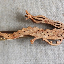 リュウグウノツカイ木製ネクタイピン 1枚目の画像