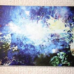 「雨と滝つぼ」Ａ５サイズ　キャンパスプリント　アート　コンパクト　青　雨　滝　滝つぼ　ブルー　自然　神秘的　インテリア 1枚目の画像