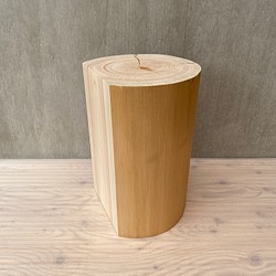 【ひのきの切り株のスツール】丸太 椅子 ヒノキ オブジェ フラワーディスプレイ 高級感 かわいい サイドテーブル 植物 1枚目の画像