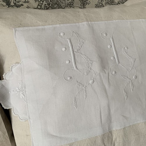 詰替え アンティークフランス 花文字モノグラムＥＣ手刺繍 リネン