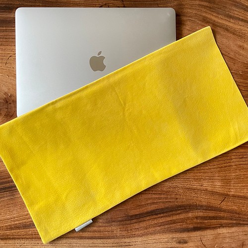 閉店セール☆MacBook Air専用・カナリーイエローレザーケース/レザー