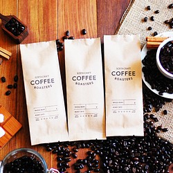 送料無料　自家焙煎コーヒー豆３種セット　木のクリップ付き 1枚目の画像