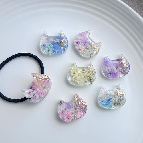 再×14入荷 ティーカップ猫ちゃんのヘアゴム ハンドメイド レジン