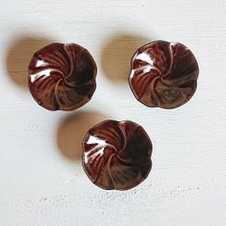 螺旋模様豆皿　ブラウンカラー 1枚目の画像