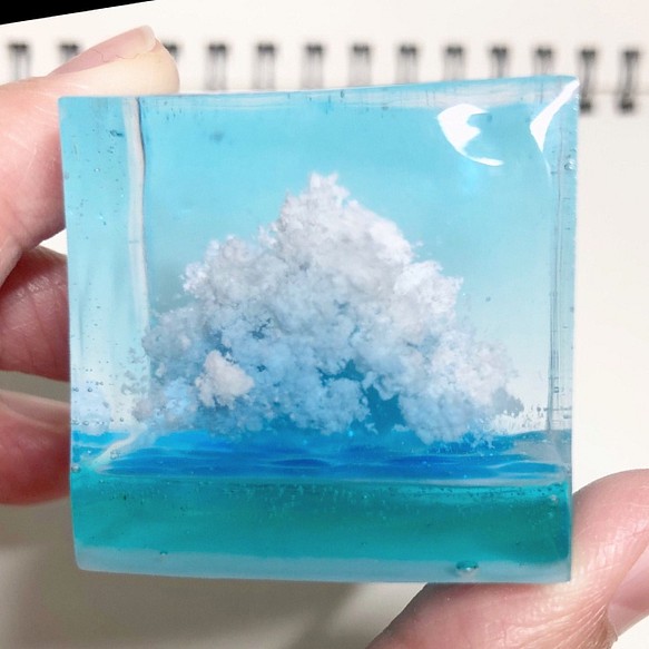 空レジン-青緑色海と入道雲(大) プレゼント　 1枚目の画像