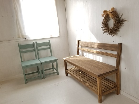 無垢ヒノキで造る 背もたれ付 棚付き ベンチチェア オーダー家具