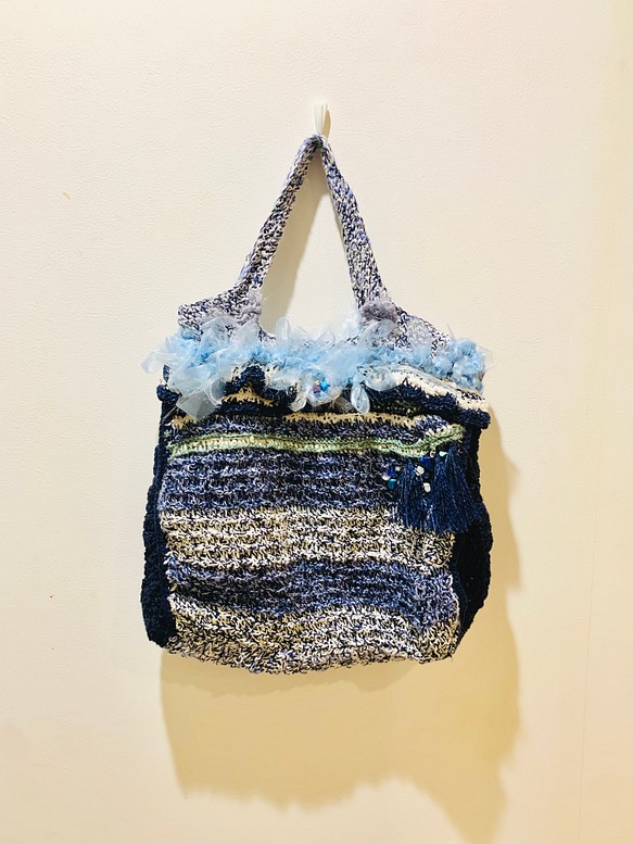 ハンドバッグ（手編み・天然石入り） 1枚目の画像