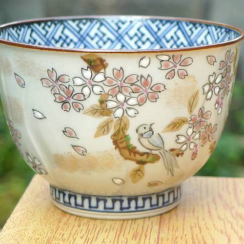 ◇商品番号 7102 彩花鳥お茶呑茶碗 桜単品 湯呑み 松韻堂 通販｜Creema