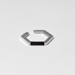 hexagon ear cuff  ebony　ｲﾔｰｶﾌ silver925 1枚目の画像