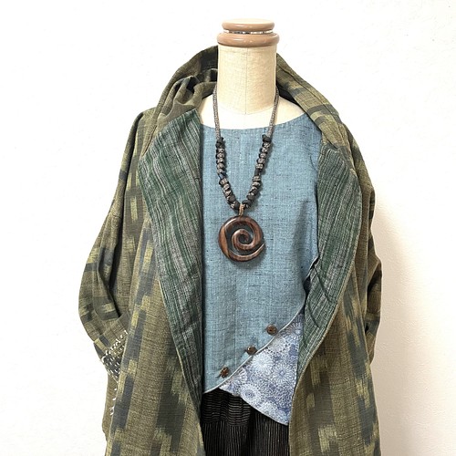 送料無料 着物 リメイク 手織り 綿 絣 フード付きジャケット