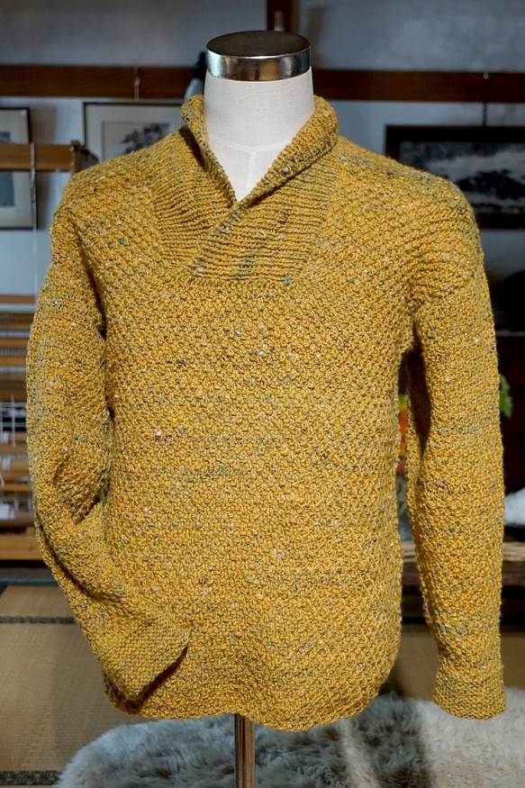 手紡ぎ糸・手編みのセーター 1枚目の画像