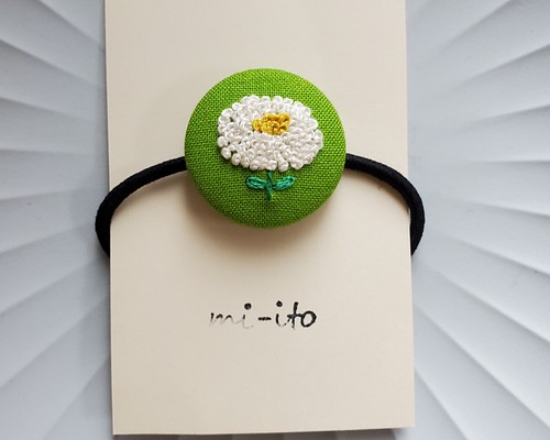 刺繍ヘアゴム no.998 くるみボタン 《送料無料》 ヘアゴム mi-ito 通販