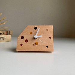 縦横使えるドット置き時計　木製　無垢材　木象嵌 1枚目の画像