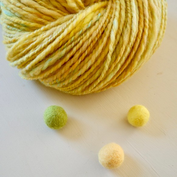 tenna + 手つむぎ毛糸  手紡ぎ糸 毛糸 メリノウール  黄色 約80g #1430 1枚目の画像