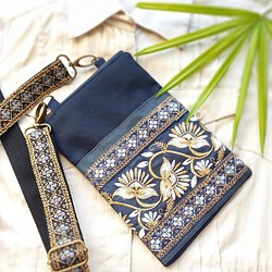 インド刺繍リボンのサコッシュ&ショルダーストラップ&ハンドストラップ2種類の4点セット(スマホポーチ・スマホショルダー) 1枚目の画像