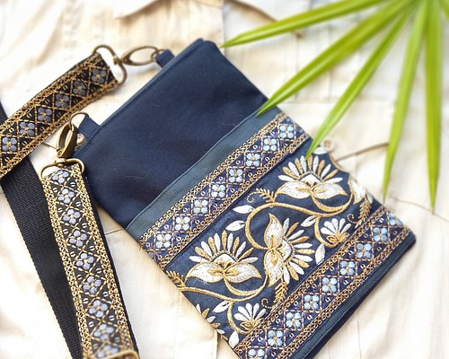 インド刺繍リボンのサコッシュ&ショルダーストラップ