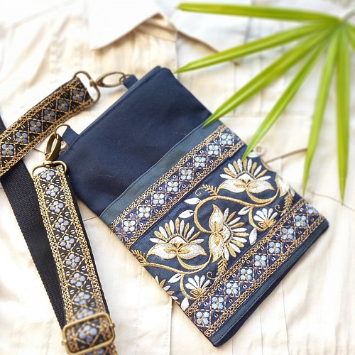 インド刺繍リボンのサコッシュ&ショルダーストラップ&ハンドストラップ