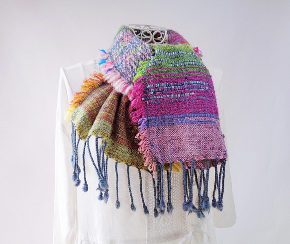 手工編織，羊毛圍巾，開叉編織，短款 第1張的照片