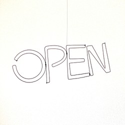 『open』モビール　看板　インテリア　イベント 1枚目の画像