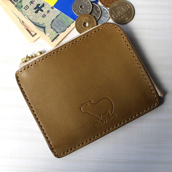 カピバラのL字ファスナー コンパクト財布　オリーブ 1枚目の画像