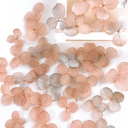 40枚) ピンク × シルバー　あじさい　花びら　プリザーブドフラワー 1枚目の画像