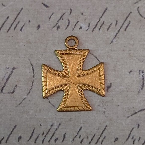 BEHOLD− 鉄十字 真鍮製 4個 クロス 十字架 ドイツ キリスト教
