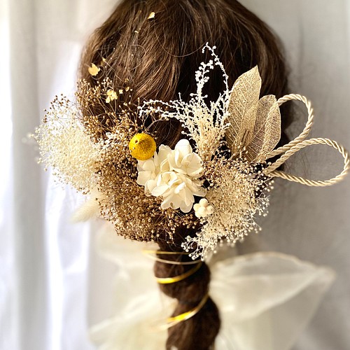 金箔＆水引付き 白と金のプリザーブドフラワーの髪飾り／成人式 結婚式 