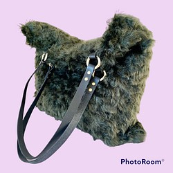 【受注生産】モコモコがうれしい冬バッグ：フェイクファーのbigトートバッグ 1枚目の画像