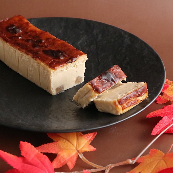 【終売】【10月限定】和栗のチーズケーキ 1枚目の画像