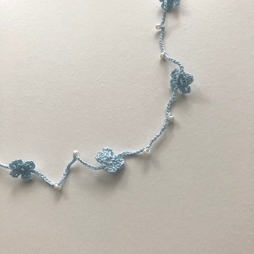 極細レース糸♡ビーズ付 手編みのネックレス 水色 ネックレス 