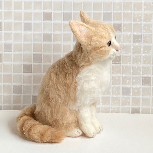 羊毛フェルト ハンドメイド 茶トラ白の猫ちゃん 確認参考用