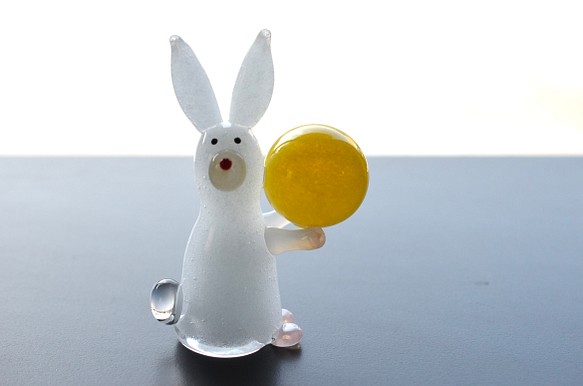 玻璃生肖兔年 2023（月亮和兔子） 第1張的照片