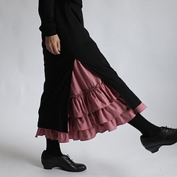 ラスト２。７８cm丈『大人甘めのふりフリル スカート』 コットン ビスコース裾フリル ペチスカート重ね着インナーK98 1枚目の画像